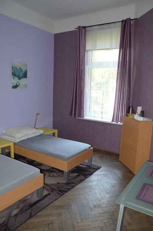 Old Walls Hostel Краків Номер фото